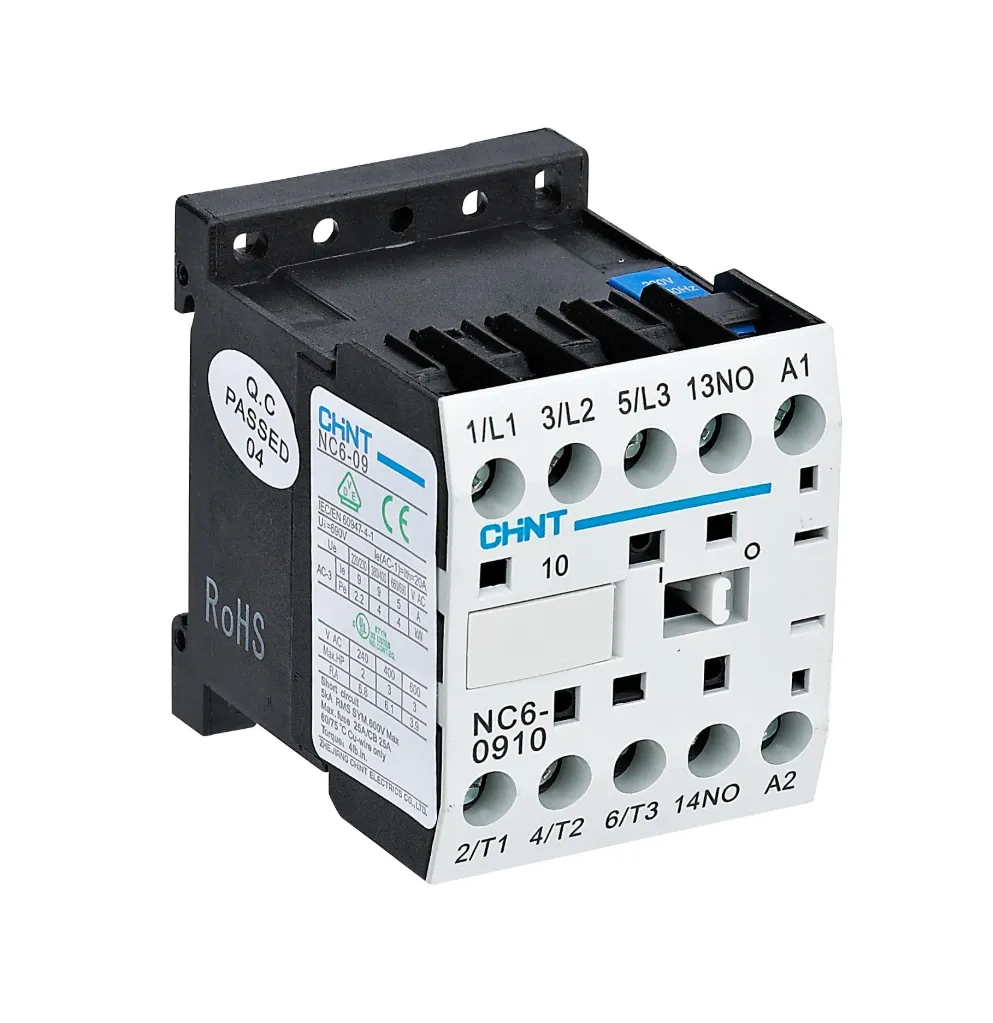 [03040098400CH] Mini Contactor NC6 9A 4P AC3 220VAC - Chint - 03040098400CH
